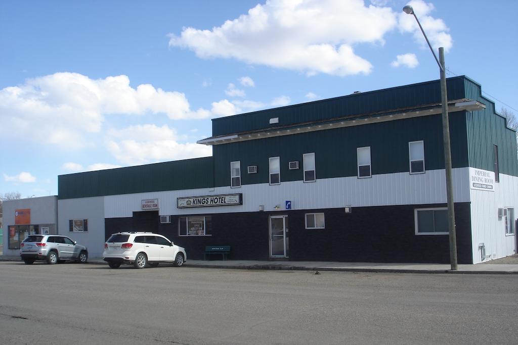 King'S Hotel & Motel By Elevate Rooms Shaunavon Eksteriør billede