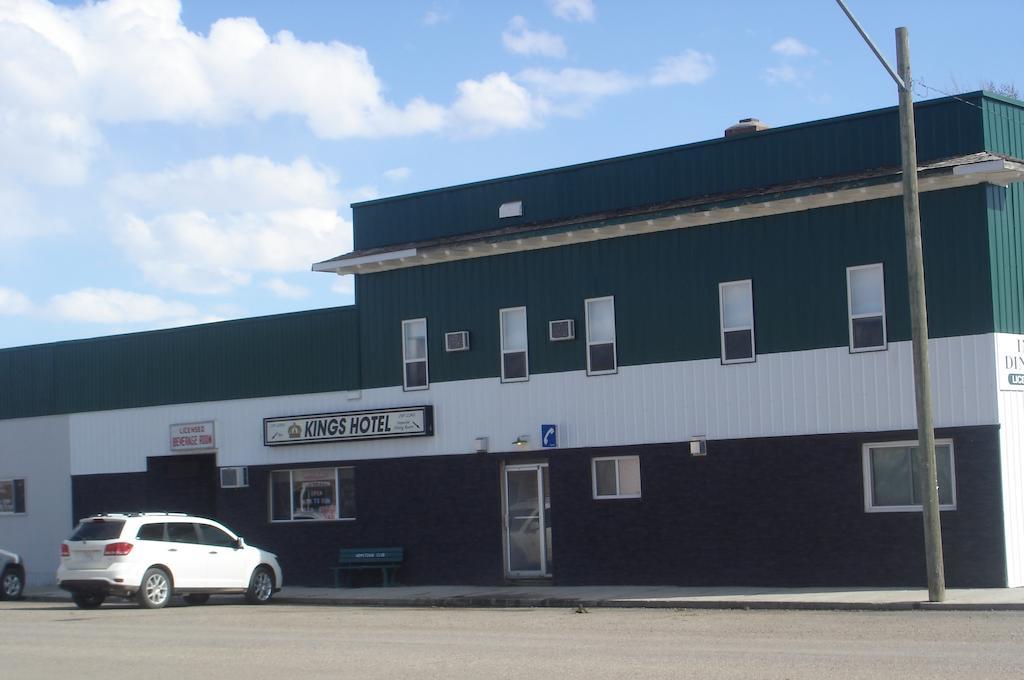 King'S Hotel & Motel By Elevate Rooms Shaunavon Eksteriør billede