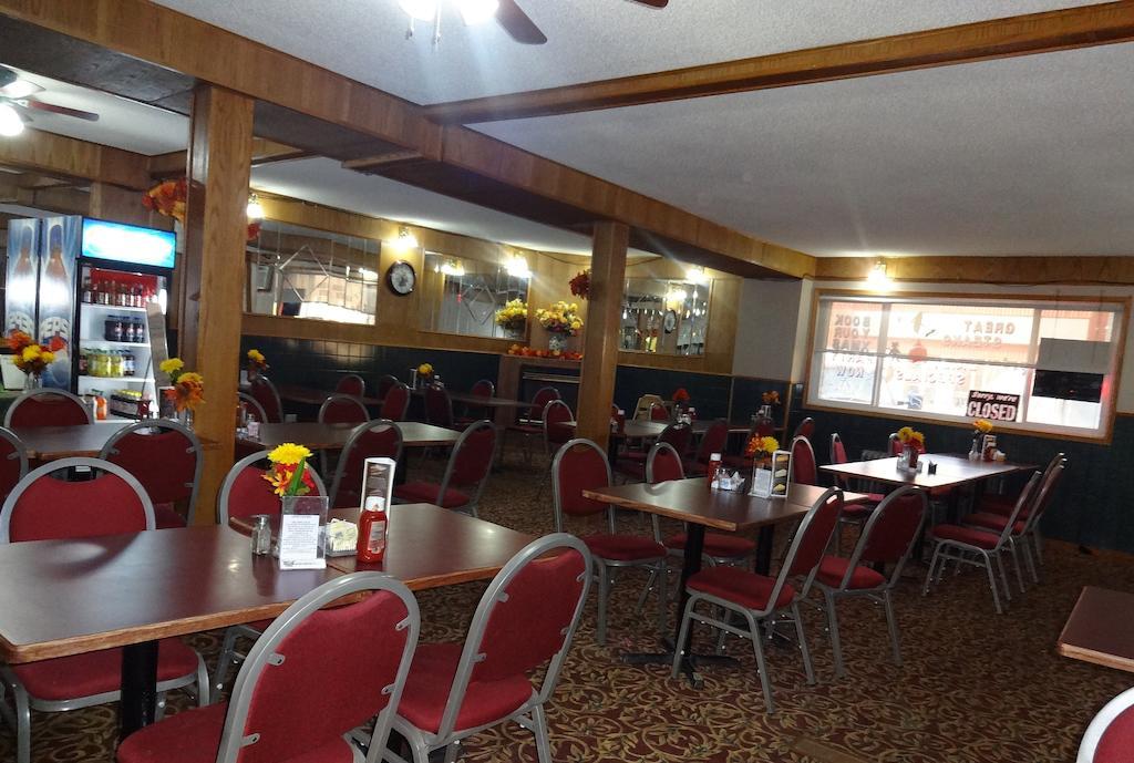 King'S Hotel & Motel By Elevate Rooms Shaunavon Eksteriør billede