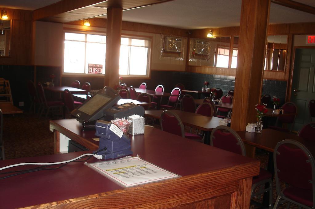 King'S Hotel & Motel By Elevate Rooms Shaunavon Eksteriør billede