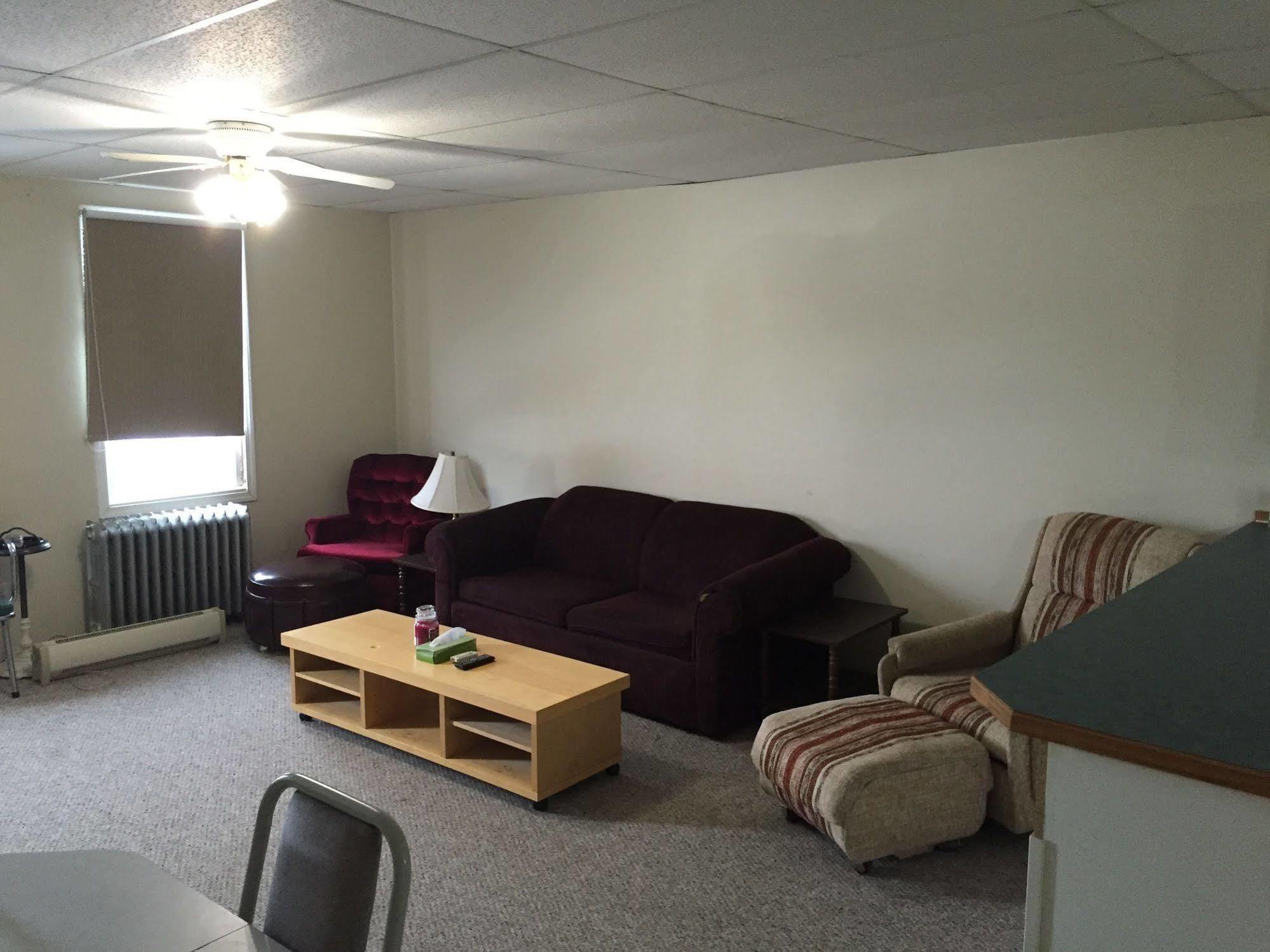 King'S Hotel & Motel By Elevate Rooms Shaunavon Eksteriør billede