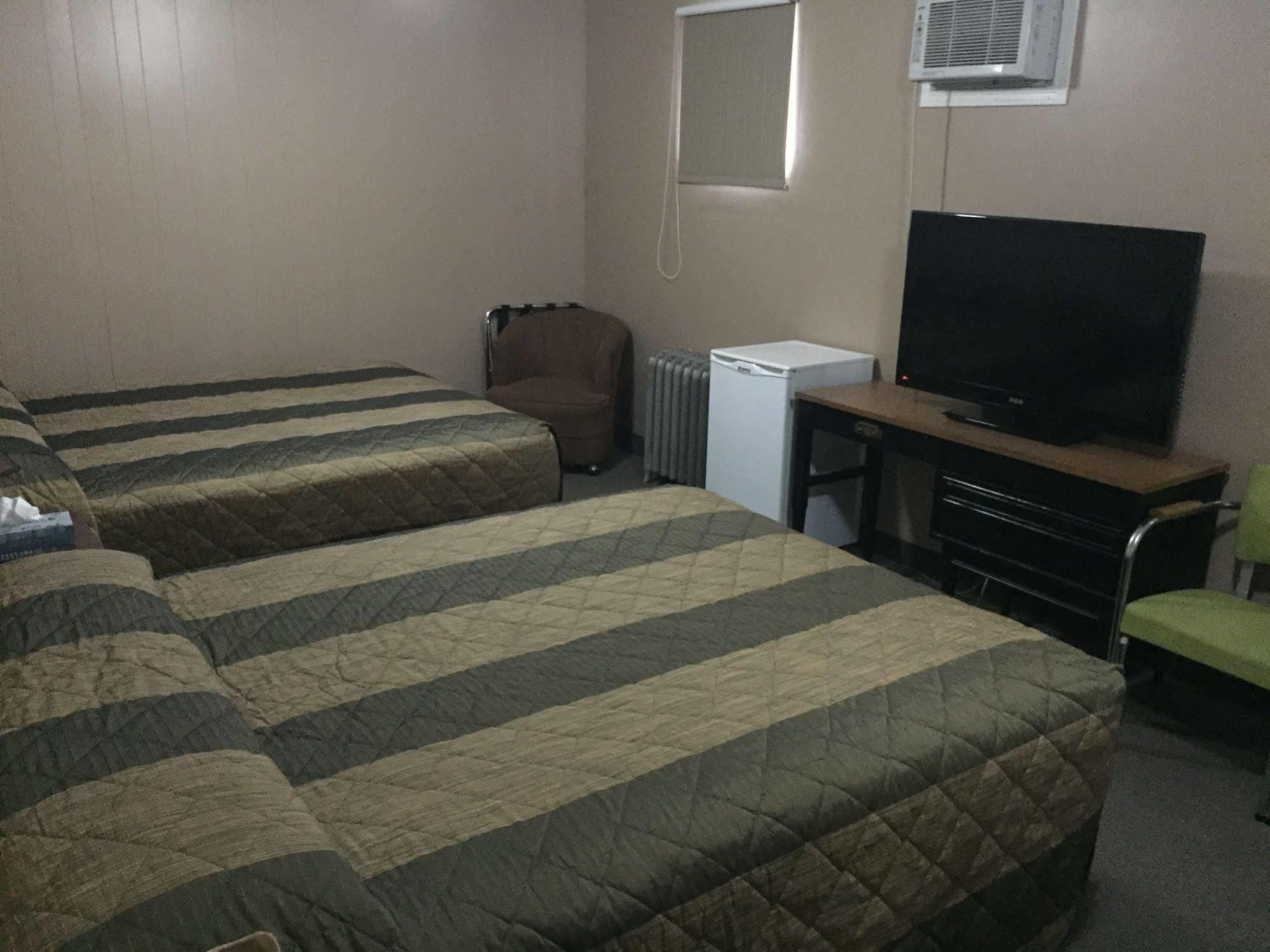 King'S Hotel & Motel By Elevate Rooms Shaunavon Eksteriør billede