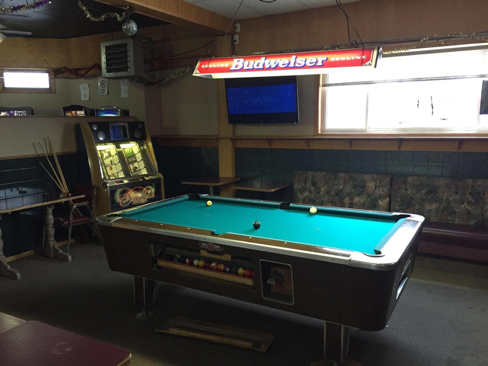 King'S Hotel & Motel By Elevate Rooms Shaunavon Eksteriør billede